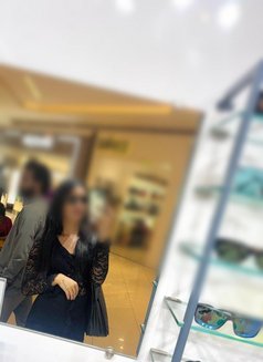 Shruti Rajput ( Independent ) real meet - Acompañantes transexual in Mumbai Photo 9 of 9