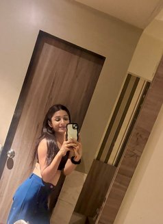 Shruti Rajput ( Independent ) shemale - Transsexual escort in Mumbai Photo 2 of 8