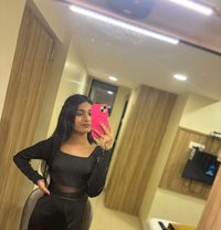 Shruti Rajput ( Independent ) shemale - Transsexual escort in Mumbai Photo 8 of 9