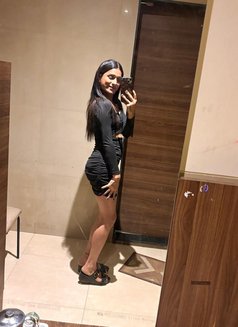 Shruti Rajput independent shemale mumbai - Transsexual escort in Mumbai Photo 8 of 9