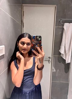 Shruti Rajput independent shemale mumbai - Acompañantes transexual in Mumbai Photo 11 of 11