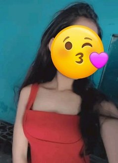 Shruti Singh 100% Real Meet - escort in Hyderabad Photo 2 of 3