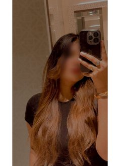 Shruti GFE - puta in Pune Photo 4 of 5