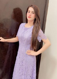 Shruti Xx - escort in Dubai Photo 1 of 1