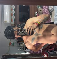 Shub - Acompañantes masculino in New Delhi