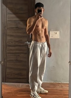 SHUBH SEDUCER FOR YOU🪬 - Acompañantes masculino in New Delhi Photo 1 of 11