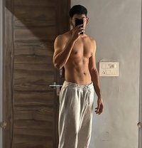 SHUBH FOR YOU🪬 - Acompañantes masculino in New Delhi