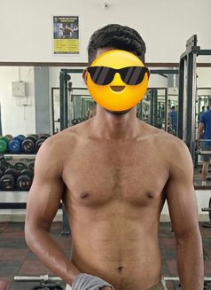 Shubh - Male escort in Gurgaon Photo 1 of 4