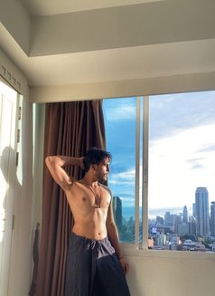 SHUBH 🏻 - Acompañantes masculino in New Delhi Photo 6 of 8