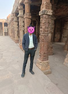 Shubh - Male escort in New Delhi Photo 2 of 2