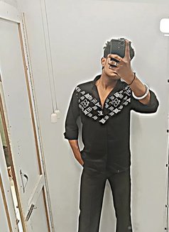 Shubham - Male escort in Chandigarh Photo 2 of 6