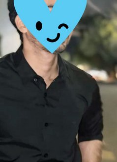 Shubham - Male escort in Mumbai Photo 2 of 3