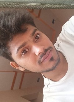 Shubham. - Male escort in Mumbai Photo 2 of 2