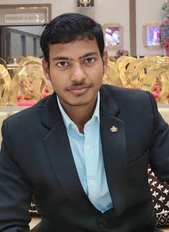 Shubham - Male escort in Patna Photo 2 of 3