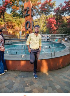 Shubham Kale - Acompañantes masculino in Pune Photo 2 of 2