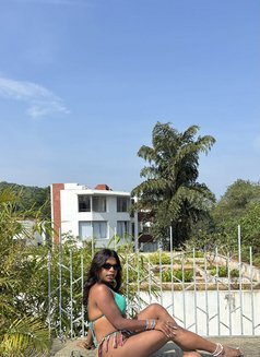 Shubhankari - Acompañantes transexual in New Delhi Photo 1 of 8