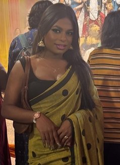 Shubhankari - Transsexual escort in New Delhi Photo 4 of 4