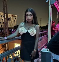 Shubhankari - Acompañantes transexual in New Delhi