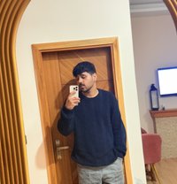 Shubhh - Male escort in New Delhi