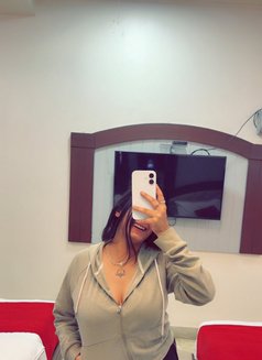 Shurbhi - escort in New Delhi Photo 2 of 11