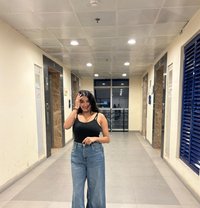 Shurbhi - escort in New Delhi