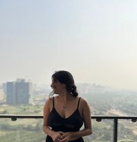 Shurbhi - escort in New Delhi