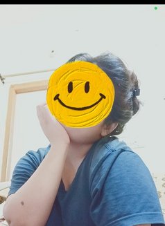 Shurti curvy girl independent - puta in Noida Photo 3 of 5