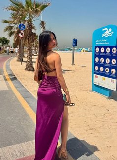 Shweeta - puta in Abu Dhabi Photo 5 of 5