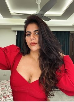 Shweta Bajaj - escort in Chennai Photo 2 of 3