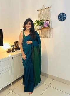 Shweta Bajaj - puta in Hyderabad Photo 1 of 3