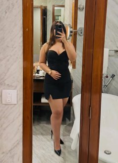 Shweta - escort in Bhubaneshwar Photo 2 of 3