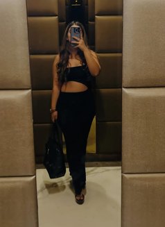 Shweta - escort in Bhubaneshwar Photo 3 of 3
