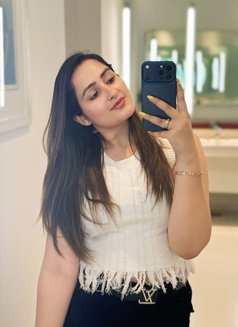 Shweta - escort in Coimbatore Photo 3 of 3