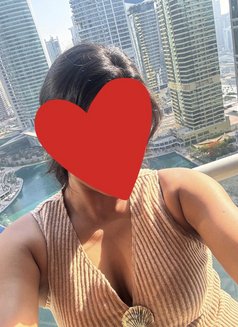 Shweta - escort in Dubai Photo 9 of 10