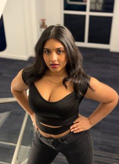 Shweta - escort in Jalandhar Photo 2 of 3