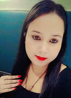 Shweta - escort in Mumbai Photo 2 of 3