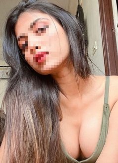 Shweta - escort in Thane Photo 3 of 3