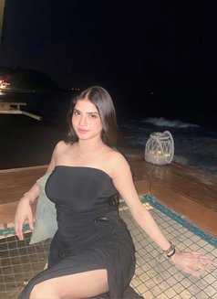 Shweta Indian Model - escort in Sharjah Photo 3 of 3
