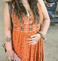 Shweta Sharma indepndent married lady - escort in New Delhi