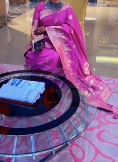 Shweta Sharma indepndent married lady - escort in New Delhi Photo 9 of 13