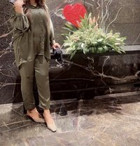 Shweta Sharma indepndent married lady - puta in New Delhi