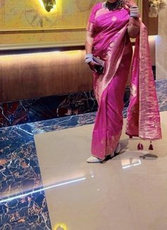 Shweta Sharma indepndent married lady - escort in New Delhi Photo 11 of 16