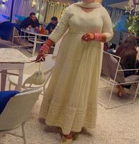 Shweta Sharma indepndent married lady - escort in New Delhi