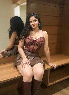 Shweta Trusted Escort in Call Out Call - escort in Colombo Photo 3 of 4