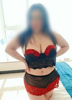 شوق مصرية shwoq Egyptاول مره - escort in Al Manama Photo 12 of 18