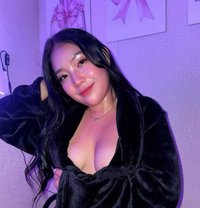 Shy - escort in Manila