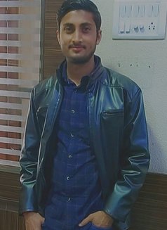 Shyam Dubey - Male escort in Mumbai Photo 1 of 5