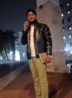 Shyam Dubey - Male escort in Mumbai Photo 5 of 5