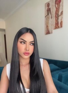 Sia big booty strong cock - Transsexual escort in Dubai Photo 11 of 13