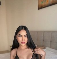 Sia big booty strong cock - Transsexual escort in Dubai